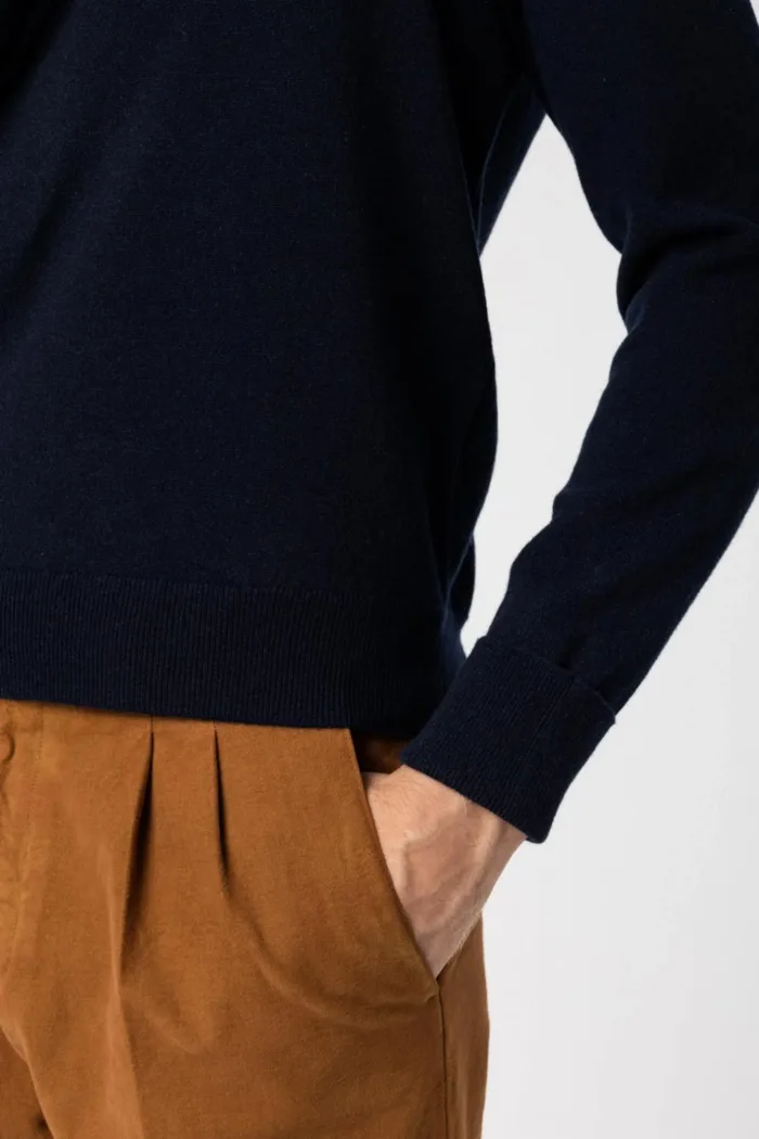 Maglia Girocollo in Cashmere Drumohr color Blu cod. D1K103 797, foto 3 di 3