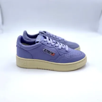 Sneakers Donna Autry Medalist Low in pelle di capra Lilla art. AULW GG41