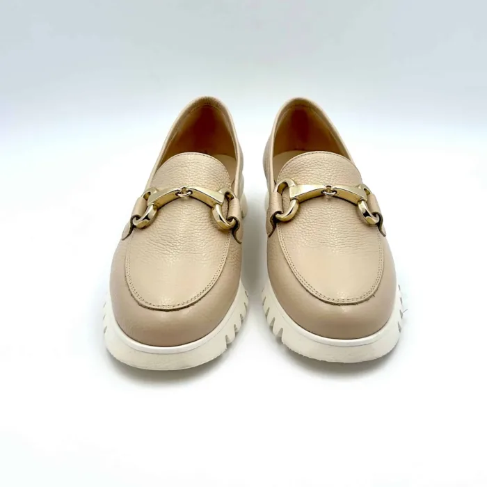 Mocassino Luca Grossi in pelle Nude, suola in gomma Flex bianca, fibbia oro art. F916M, foto 2 di 5