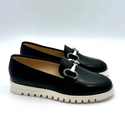 Mocassino Luca Grossi in pelle Nera, suola in gomma Flex bianca, fibbia argento art. F916M
