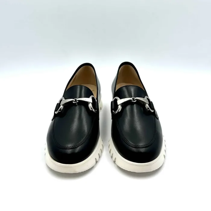 Mocassino Luca Grossi in pelle Nera, suola in gomma Flex bianca, fibbia argento art. F916M, foto 2 di 5