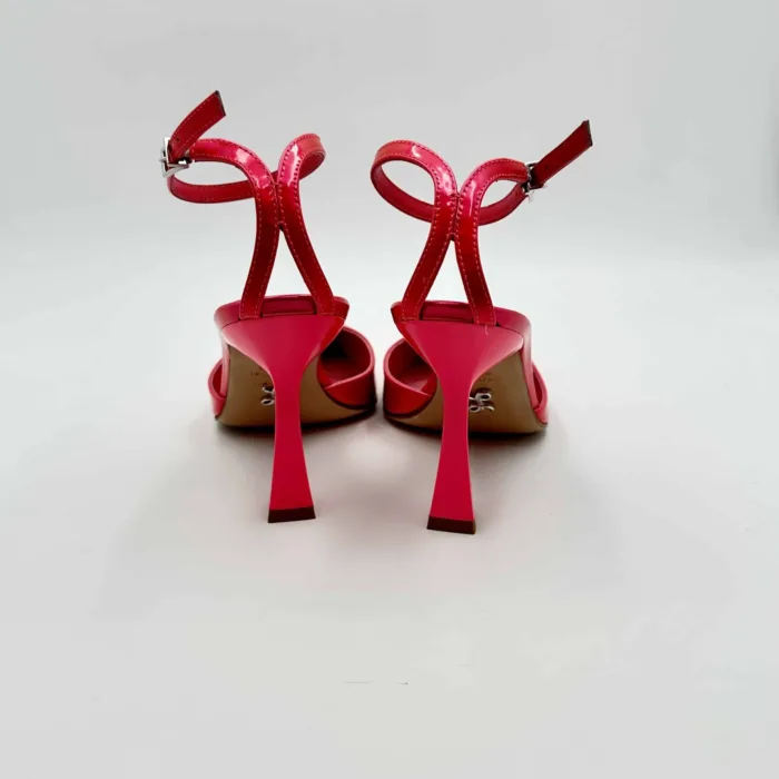 Decolletè Sergio Levantesi in Vernice Rosa shocking con cinturino alla caviglia e tacco rocchetto 10cm Art. Maybe, foto 4 di 5
