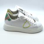 Sneakers Donna Philippe Model Temple in pelle Bianca con spoiler Camouflage Rosa/Verde art. BTLD VC10