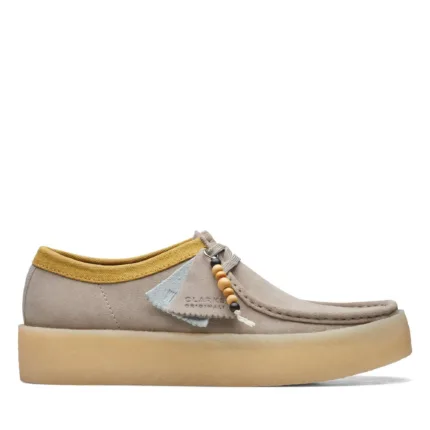 Mocassino Uomo Clarks Wallabee Cup in Pelle Scamosciata Grigia Stone
