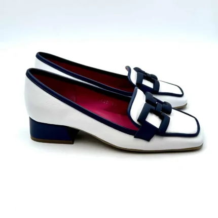 Mocassino Le Babe in Pelle Bianca con Dettagli e Tacco Blu 4 cm art 1422