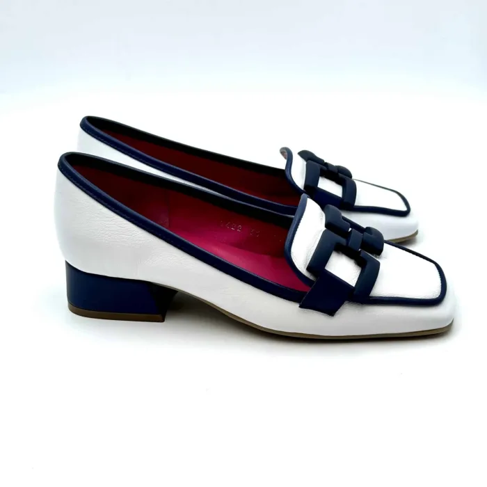 Mocassino Le Babe in Pelle Bianca con Dettagli e Tacco Blu 4 cm art 1422, foto 1 di 5