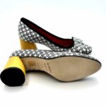 Decolletè Le Babe in Pelle Stampata Chain Bianca Nera e Tacco Grosso Giallo 7cm art 3530 - immagine 5
