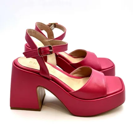 Sandali con Tacco e Plateau Brando in pelle Fucsia e cinturino alla caviglia tacco 10 cm Plateau 3,5 cm art. Enea