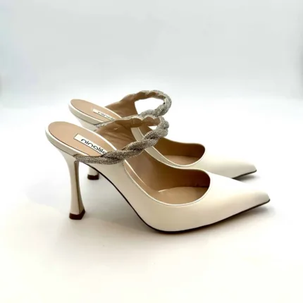 Sabot Mules Ninalilou in nappa Bianca con accessorio gioiello e tacco 9,5 cm cod. 321224M9 Mya 952 C