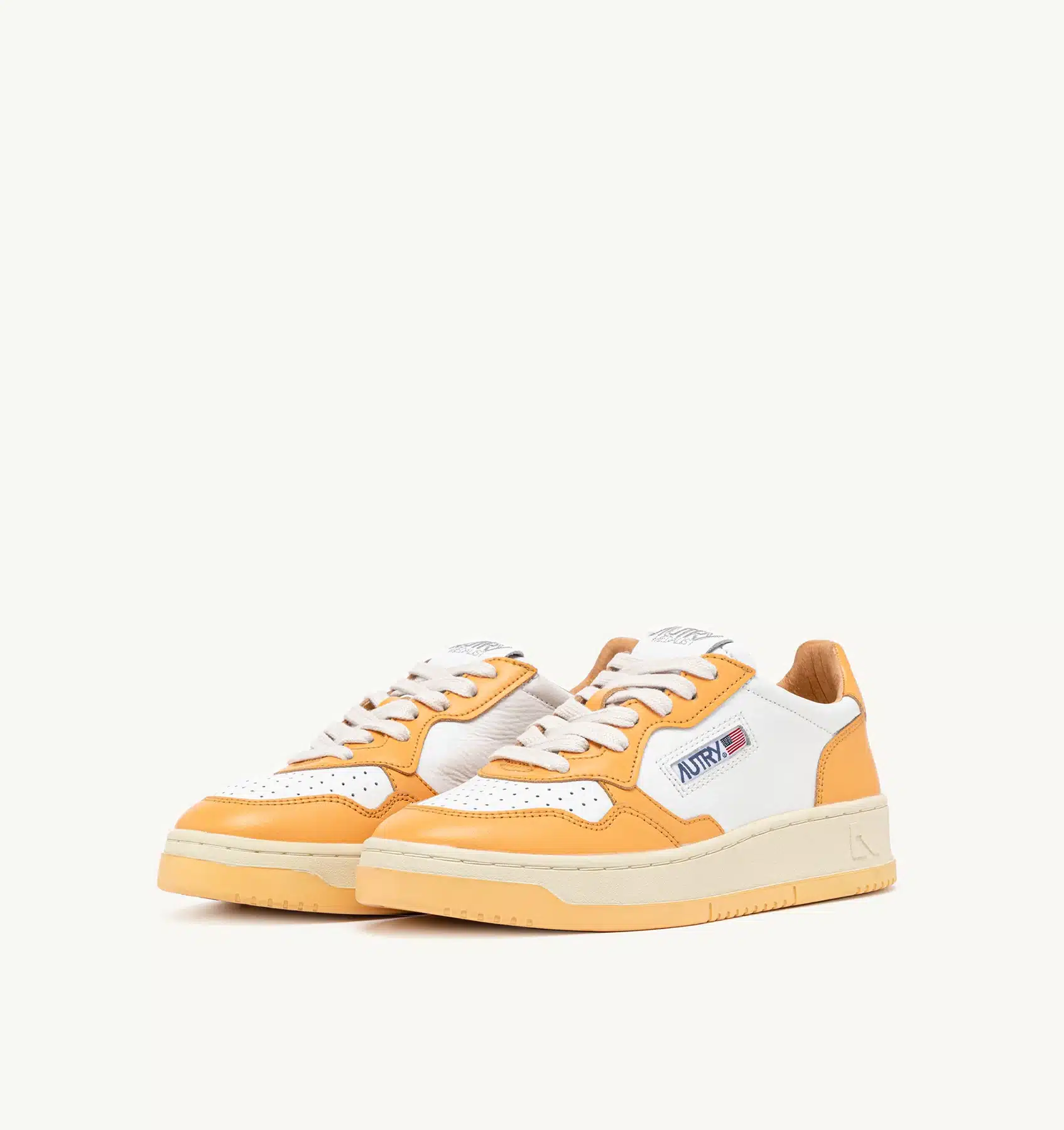 Sneakers Autry Donna in pelle Bicolor Bianca e Salmone art. AULW WB32 - immagine 2