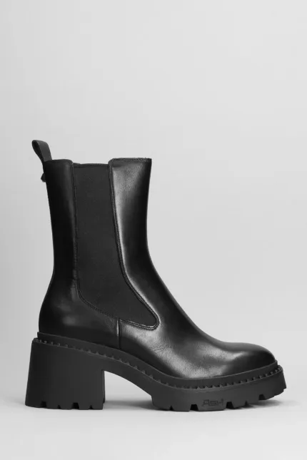 Stivaletto Beatles Ash in Pelle Nera Con Tacco 7,5 cm Art  Nico Stud