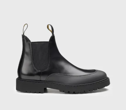 Stivaletto Beatles Uomo Doucal's In Pelle Nera e Dettaglio In Gomma Art. DU2911CENTPF555NN00