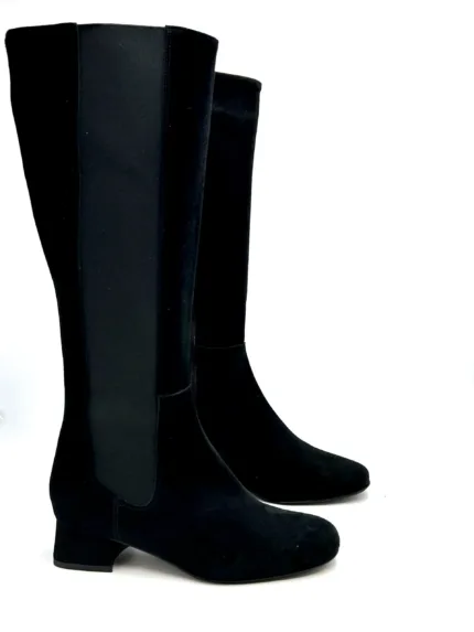 Stivale Lorbac in Camoscio Nero con Elastico e Cerniera laterale, Fondo Gomma Antiscivolo e Tacco 4,5 cm art. 9034