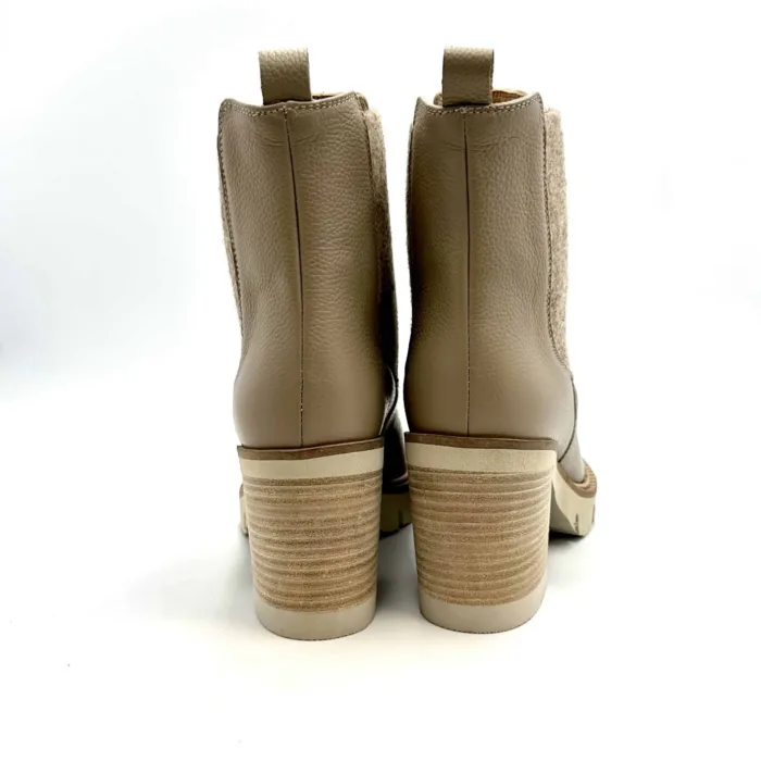 Tronchetto in Pelle Beige ed Elastici Laterali Luca Grossi con Tacco Grosso 8cm Art H432T, foto 4 di 4