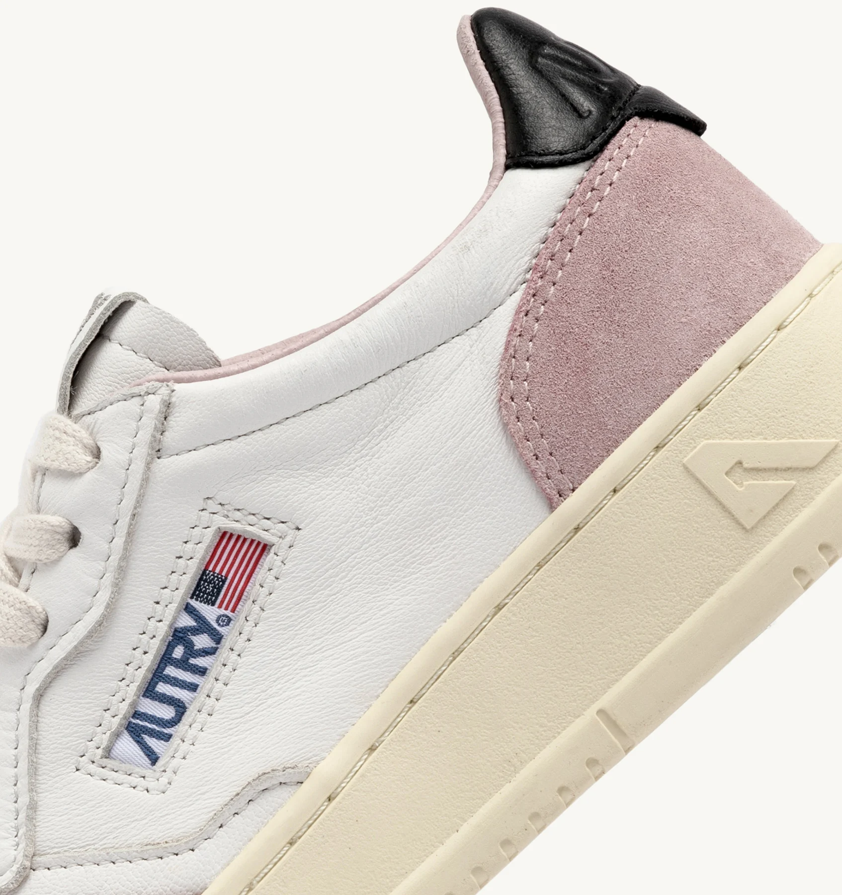 Sneakers Autry Donna Medalist in Pelle Di Capra e Camoscio Rosa e Spoiler Nero art. AULW GS20 - immagine 6