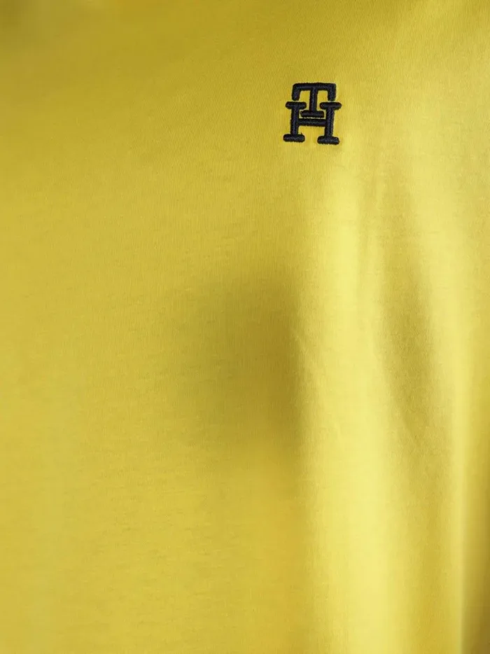 T-Shirt Uomo Regular Fit Tommy Hilfiger Monogram Gialla  art. MW0MW33987 ZGR, foto 2 di 2
