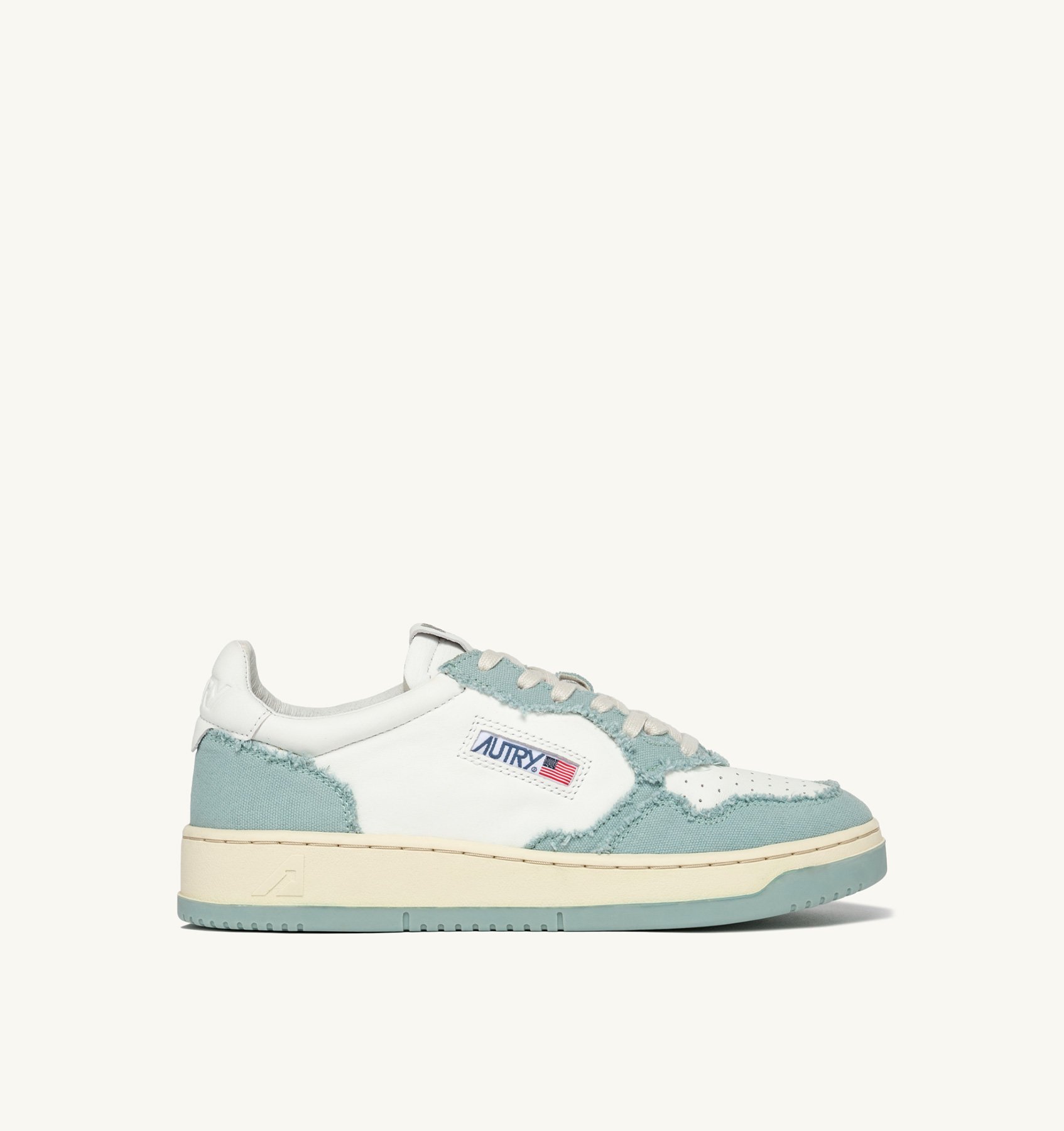 Sneaker Donna autry Medalist Low Bicolor in Pelle bianca e Tela Verde Acqua mod. AULW CB12 - immagine 1