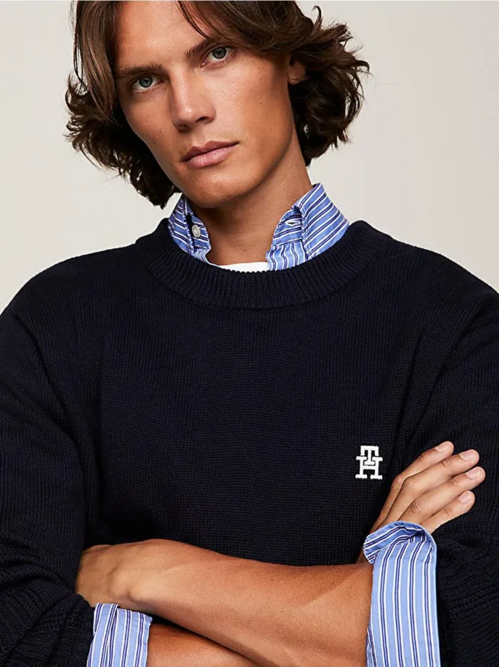 Maglione Girocollo Uomo Tommy Hilfiger In cotone Blu Midweight  art. MW0MW33505 DW5, foto 2 di 2