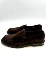 Mocassino Penny Uomo Doucal's In Camoscio Testa Di Moro Con Fondo Cuoio Art. DU2405PHOEUY106TM23 - immagine 3