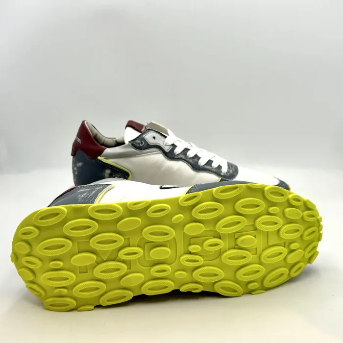 Sneakers Uomo Philippe Model Tropez Haute In Pelle Azzurra e Dettagli in Nylon Bianchi cod. TKLU WNV1, foto 5 di 5