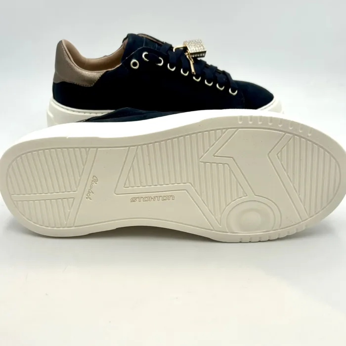 Sneakers Stokton in Camoscio Blu con accessorio Lucchetto Gioiello e spoiler Bronzo Art  893-D H 6 cm, foto 5 di 5