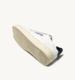 Sneaker Uomo autry Medalist Low in Pelle Bianca con Spoiler Blu mod. AULM LL12 - immagine 4