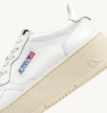 Sneakers Autry Medalist Platform Donna in Pelle Bianca art. PTLW LL15 - immagine 6