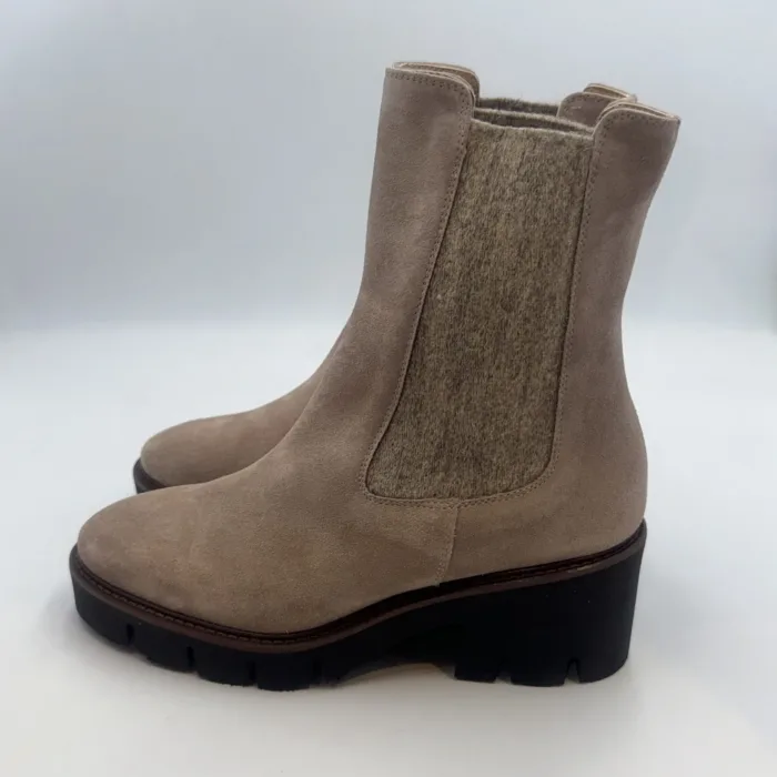 Tronchetto Beatles Luca Grossi In Camoscio Beige Con Elastico In Tinta In Lana  H 6 cm art. H616T, foto 3 di 4