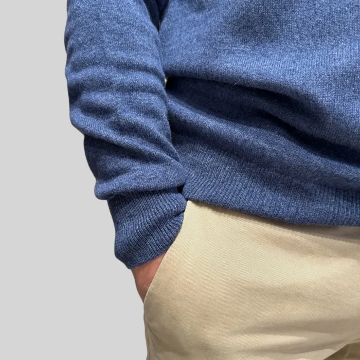Maglione Girocollo Filippo De Laurentiis in Pura Lana Cashmere Blu Indaco art. GC1MLD CA12R 870, foto 2 di 2