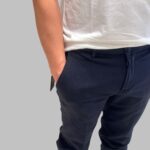 Pantaloni Tasca a Filo Camouflage In Tessuto Tecnico Elasticizzato Blu Notte art. Chinos Sand N27 - immagine 2