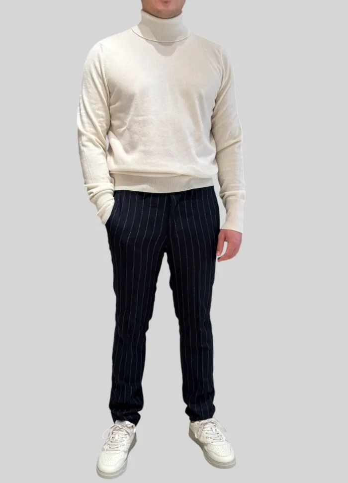 Pantalone Gessato con Tasca a Filo Michael Coal Blue in Lana art. Brad 3018 Lungo, foto 2 di 2