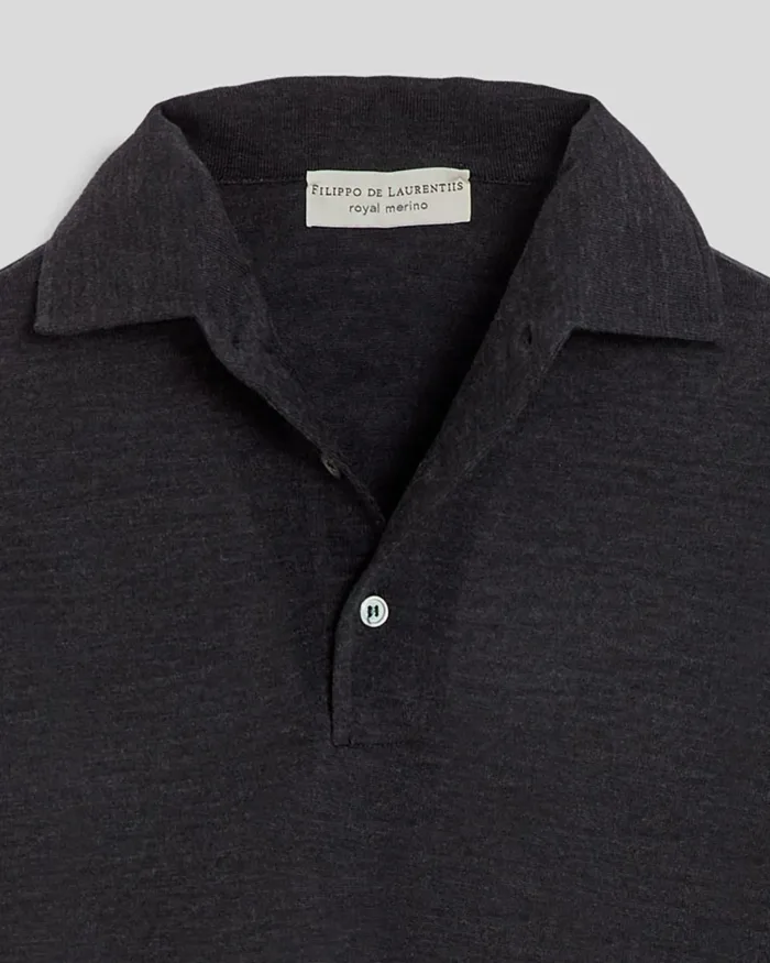 Polo In Maglia Filippo De Laurentiis in Pura Lana Merino Grigio Antracite art. PL1MLPAR RM16R 980, foto 2 di 2