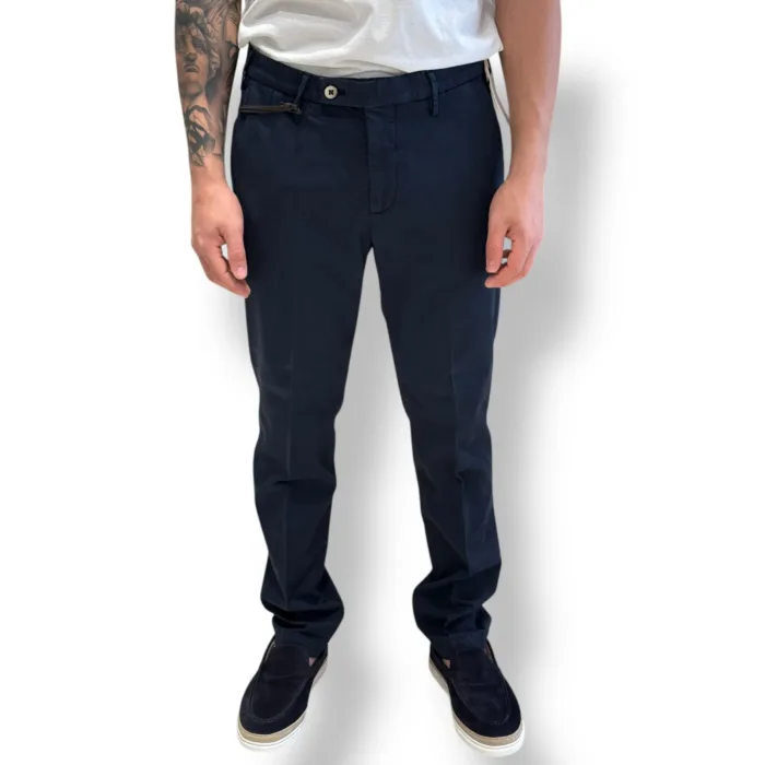Pantaloni con Elastico in vita e Tasca a Filo Michael Coal Blu in Misto Cotone e Lino art. Brad Plus One More Size, foto 1 di 2