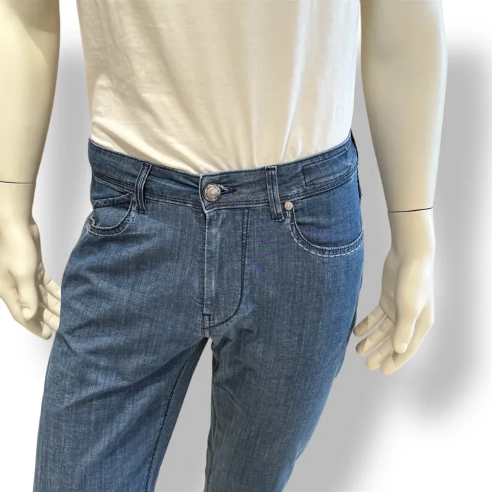 Jeans 5 Tasche Re-Hash In Denim UltraLight 7 Once Lavaggio Medio Scuro art. P015 2D535, foto 2 di 2
