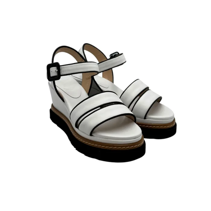 Sandalo Con Zeppa Luca Grossi in Pelle Bianca e Dettagli Neri  H 7 cm art. G592S, foto 2 di 6