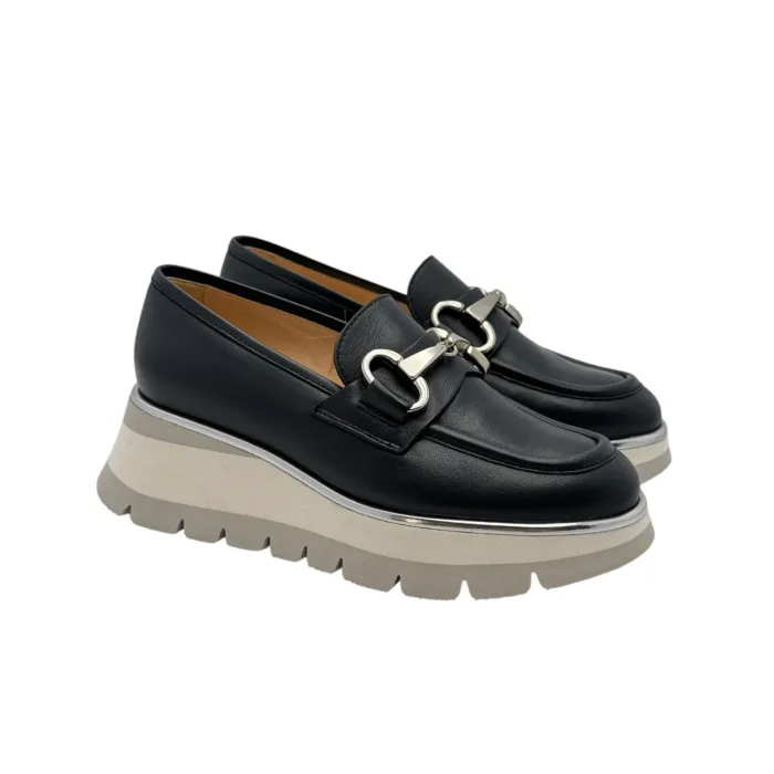 Mocassino Luca Grossi in Pelle Blu fibbia Argento e fondo in gomma H 5 cm art. G873M, foto 1 di 5