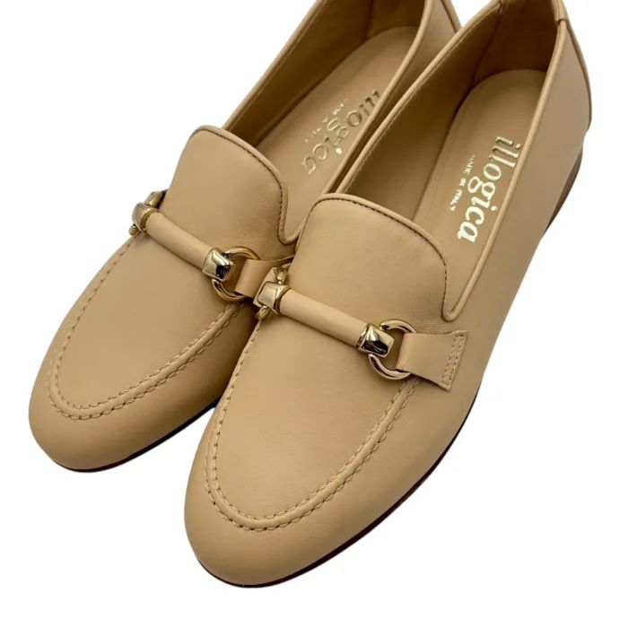 Mocassino Illogica in Pelle Beige accessorio Fibbia Oro art. 2091, foto 6 di 6