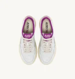 Sneakers Autry Medalist Donna in pelle Bianca Dettagli Viola art. AULW VS04 - immagine 4