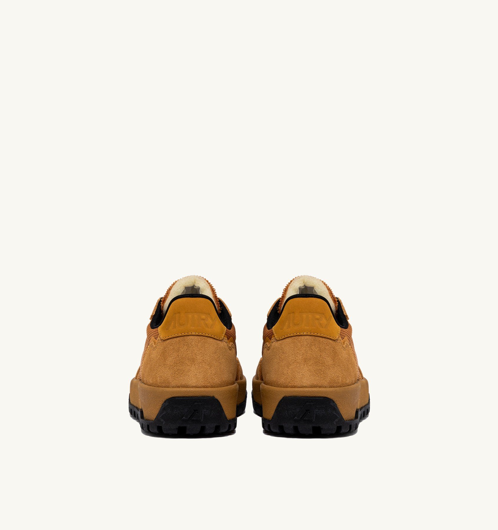 Sneakers Autry Wildpace Uomo in Camoscio Cuoio e Dettagli In Rete Cuoio art. LDLM AK04 - immagine 3