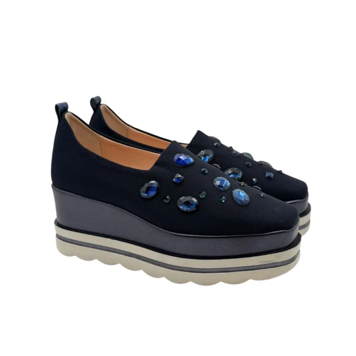 Mocassino con zeppa in tessuto elasticizzato Lorenzo Mari Blu accessorio gioiello e zeppa 6cm art. MIA 01, foto 1 di 4