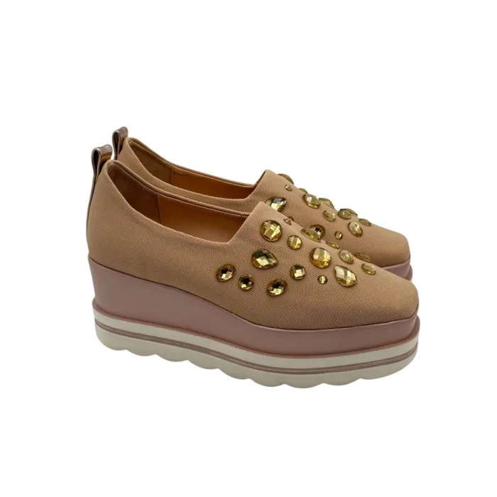 Mocassino con zeppa in tessuto elasticizzato Lorenzo Mari Nude accessorio gioiello e zeppa 6cm art. MIA 01, foto 1 di 6
