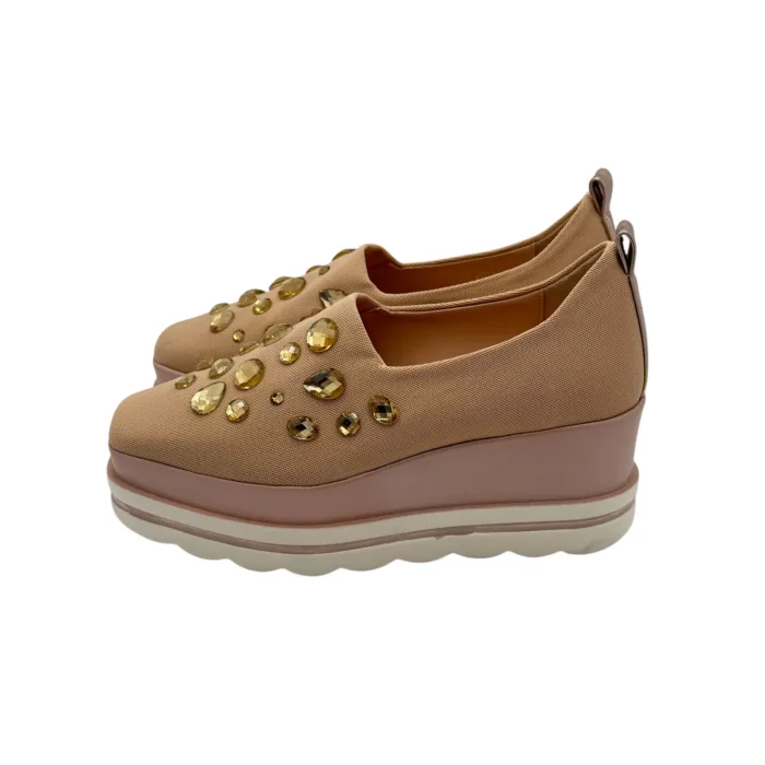 Mocassino con zeppa in tessuto elasticizzato Lorenzo Mari Nude accessorio gioiello e zeppa 6cm art. MIA 01, foto 3 di 6