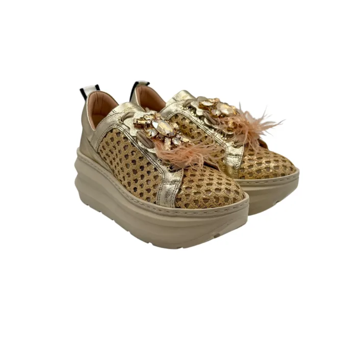 Sneakers Lorenzo Mari in Rafia Forata Platino, Accessorio Gioiello Amovibile E Zeppa 6 cm art. Veronica, foto 3 di 7