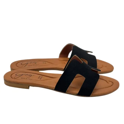 Ciabatta Gingi in Camoscio Nero, Tacco 2 cm art. 3557