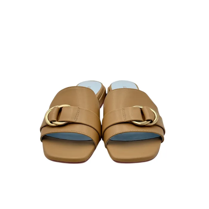 Ciabatta Lorenzo Mari in Nappa Beige Accessorio Oro Tacco 3 cm art. Samu 37, foto 3 di 6