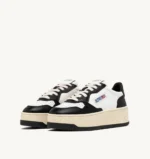 Sneakers Autry Platform Donna in Pelle Bianca e Nera art. PTLW WB01 - immagine 2
