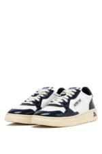 Sneakers Autry Medalist Donna in Pelle e Vernice Bicolor Bianco e Blu Notte art. AULW RT06 - immagine 3