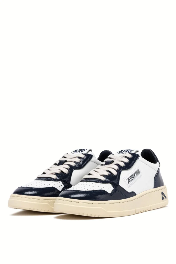 Sneakers Autry Medalist Donna in Pelle e Vernice Bicolor Bianco e Blu Notte art. AULW RT06, foto 3 di 5