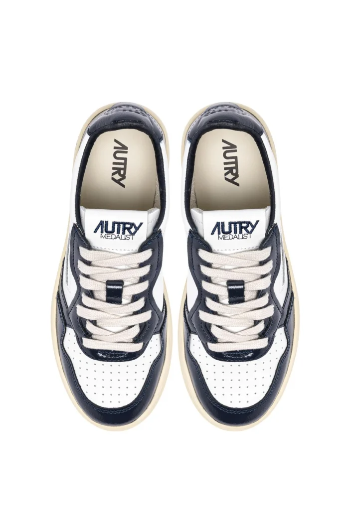 Sneakers Autry Medalist Donna in Pelle e Vernice Bicolor Bianco e Blu Notte art. AULW RT06, foto 2 di 5