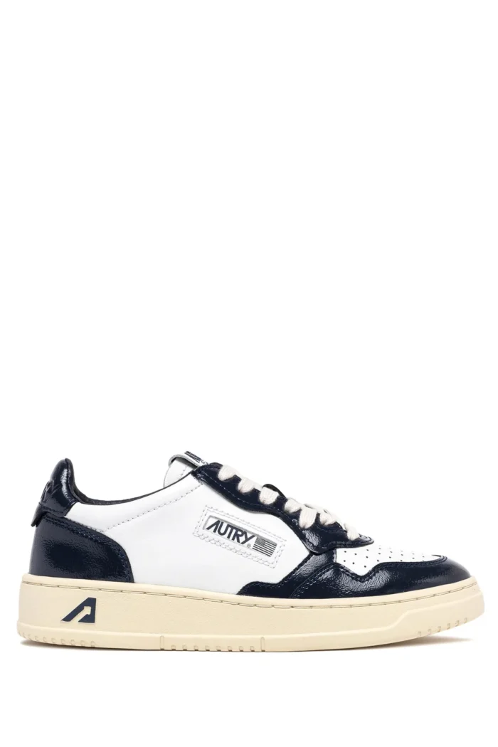 Sneakers Autry Medalist Donna in Pelle e Vernice Bicolor Bianco e Blu Notte art. AULW RT06, foto 1 di 5